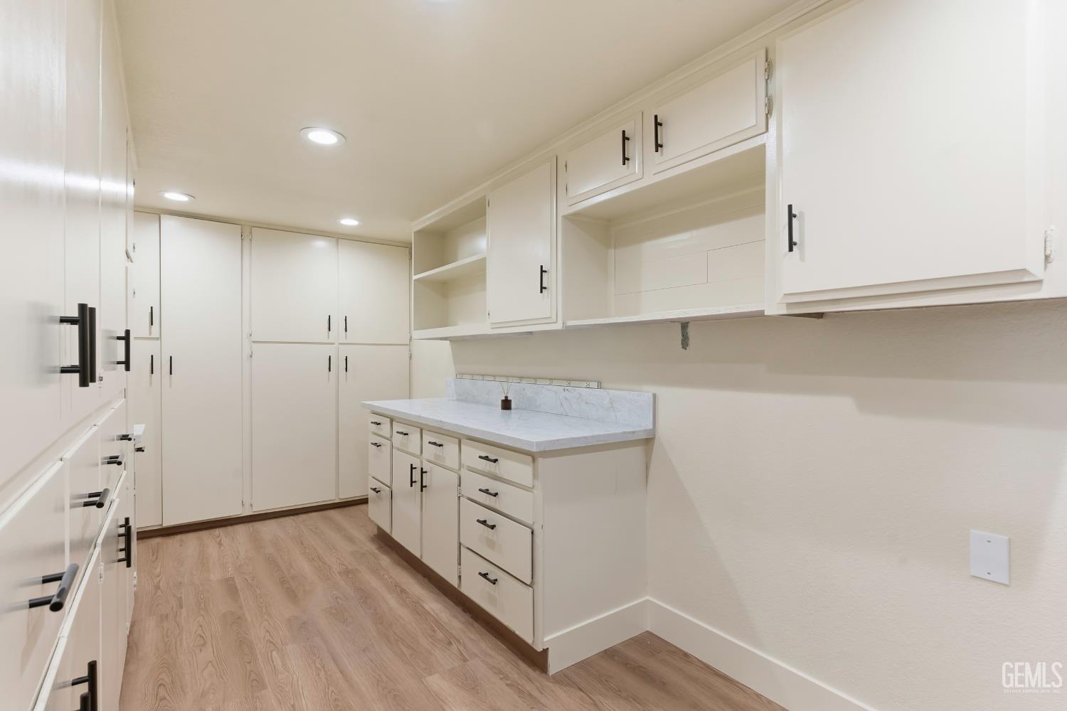 6101 Olive Drive — photo 28