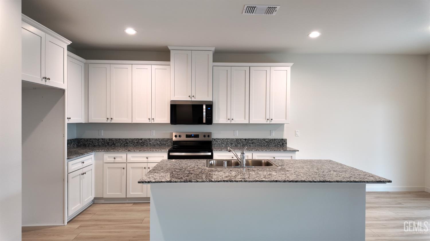 1615 Levin Street — photo 5