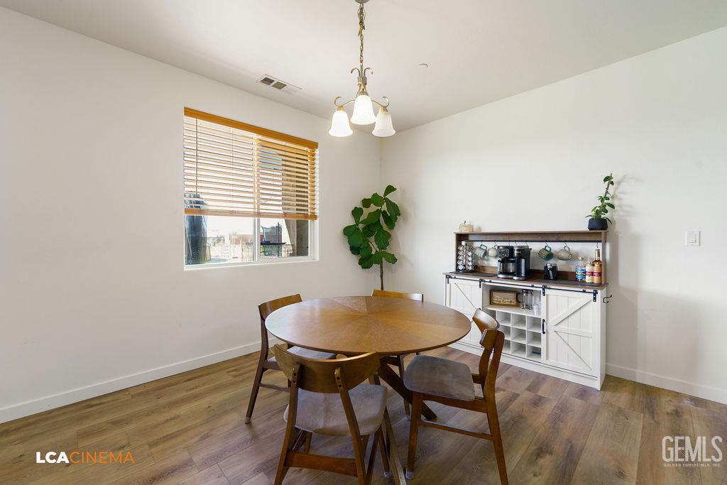 5305 Coronado Street — photo 9
