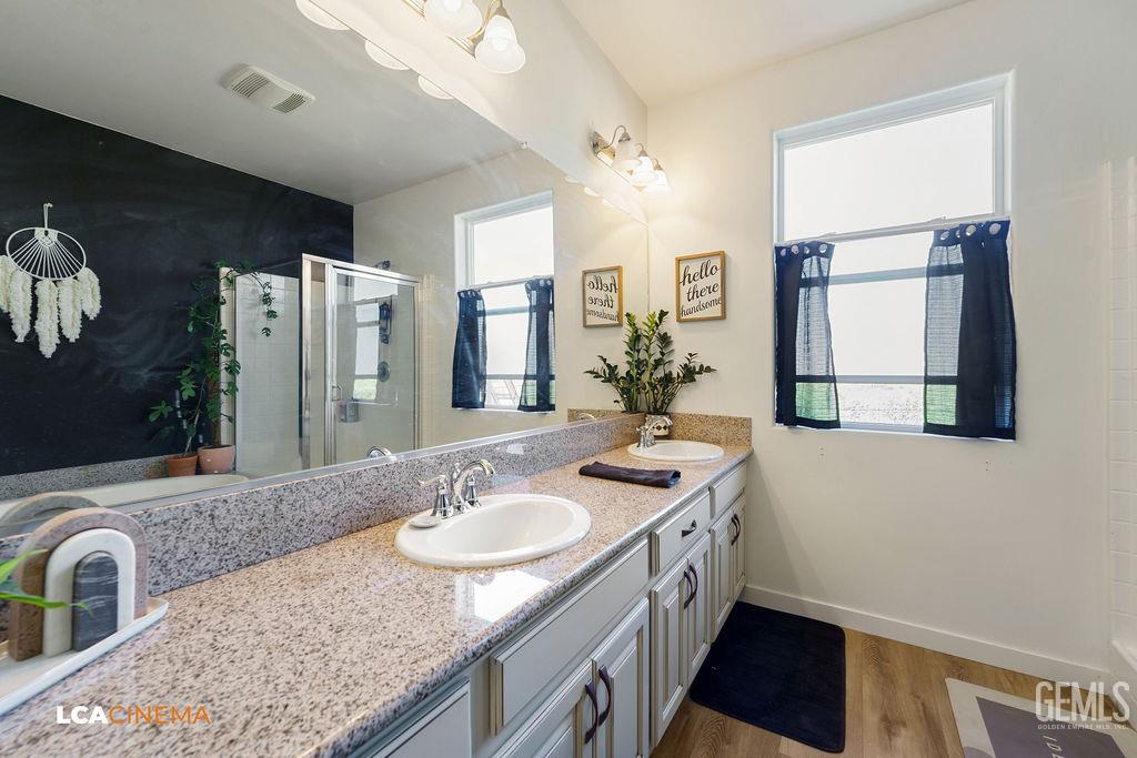5305 Coronado Street — photo 16
