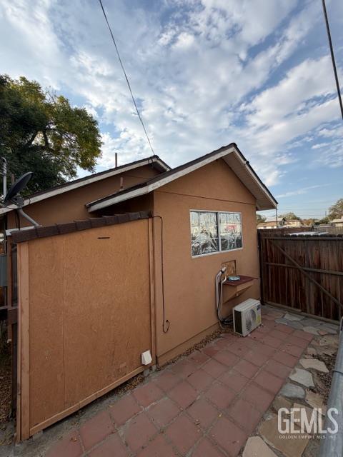 121 Roberts Lane — photo 10