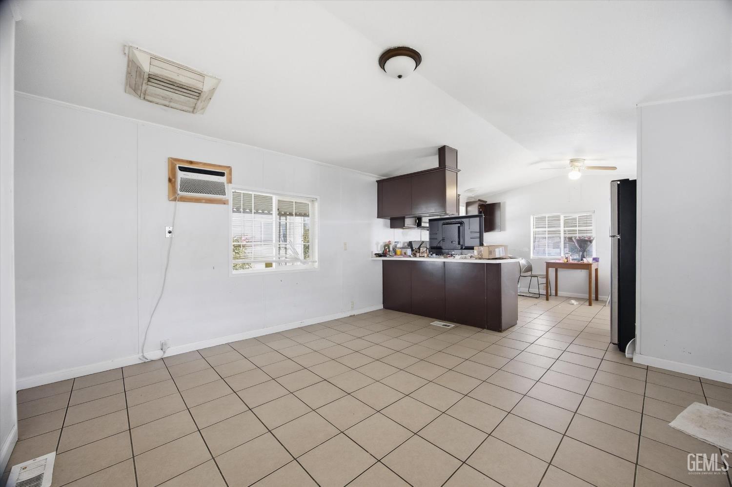 6601 Eucalyptus Drive — photo 8