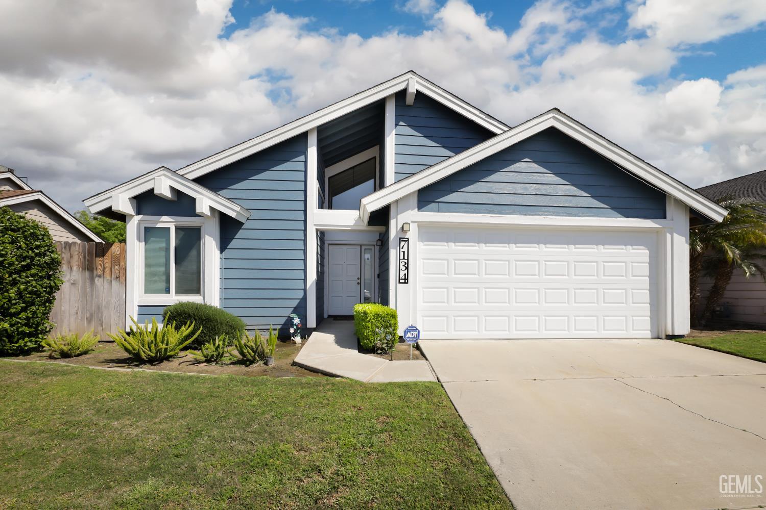 7134 Hanover Circle — photo 3