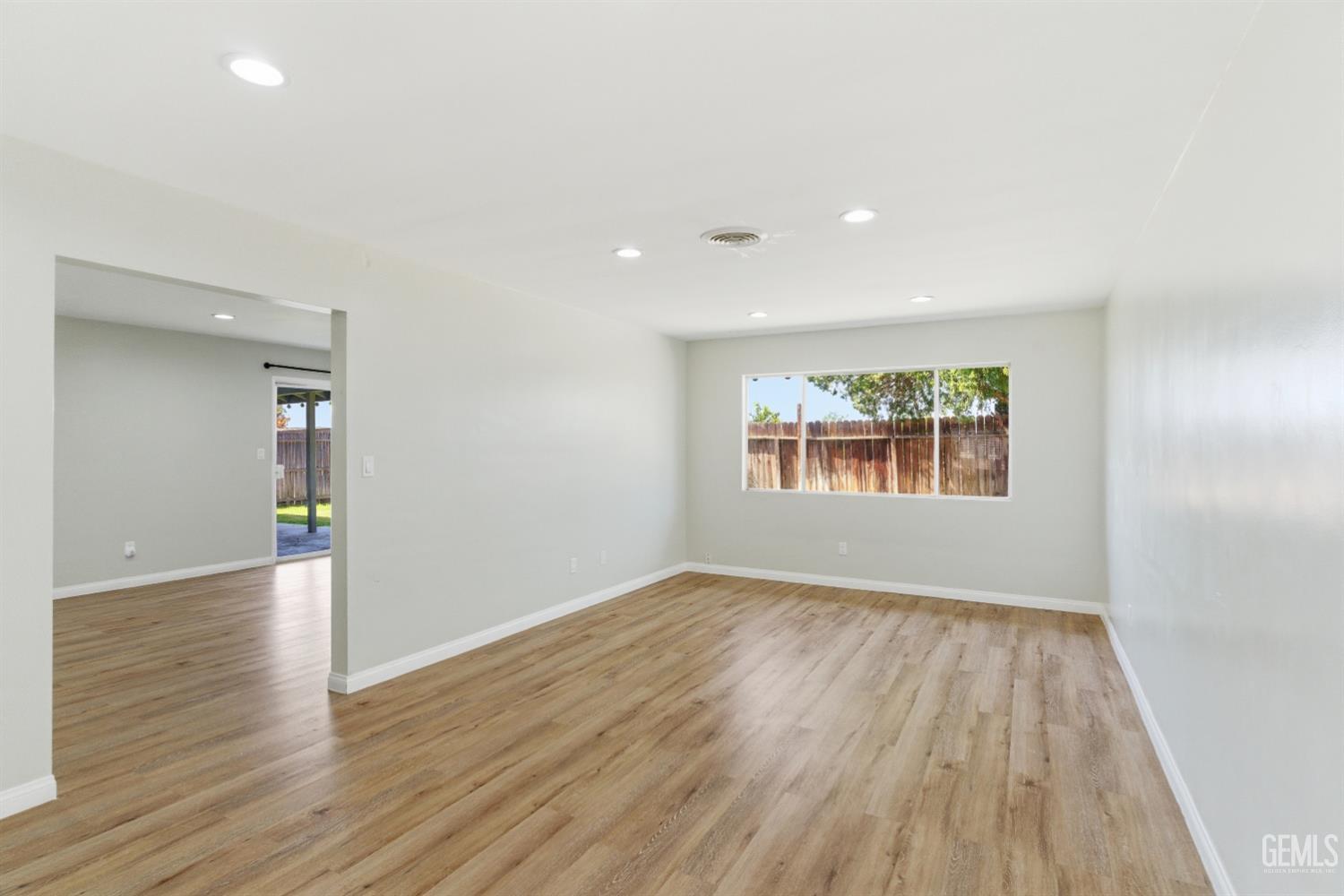 3104 La Casa Place — photo 8