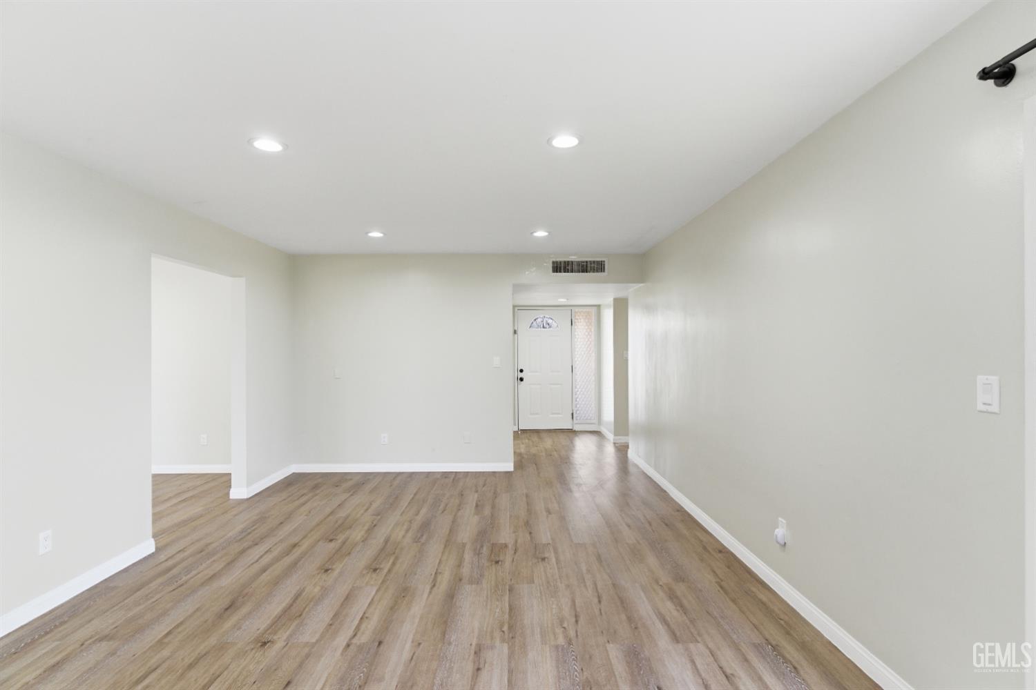 3104 La Casa Place — photo 11