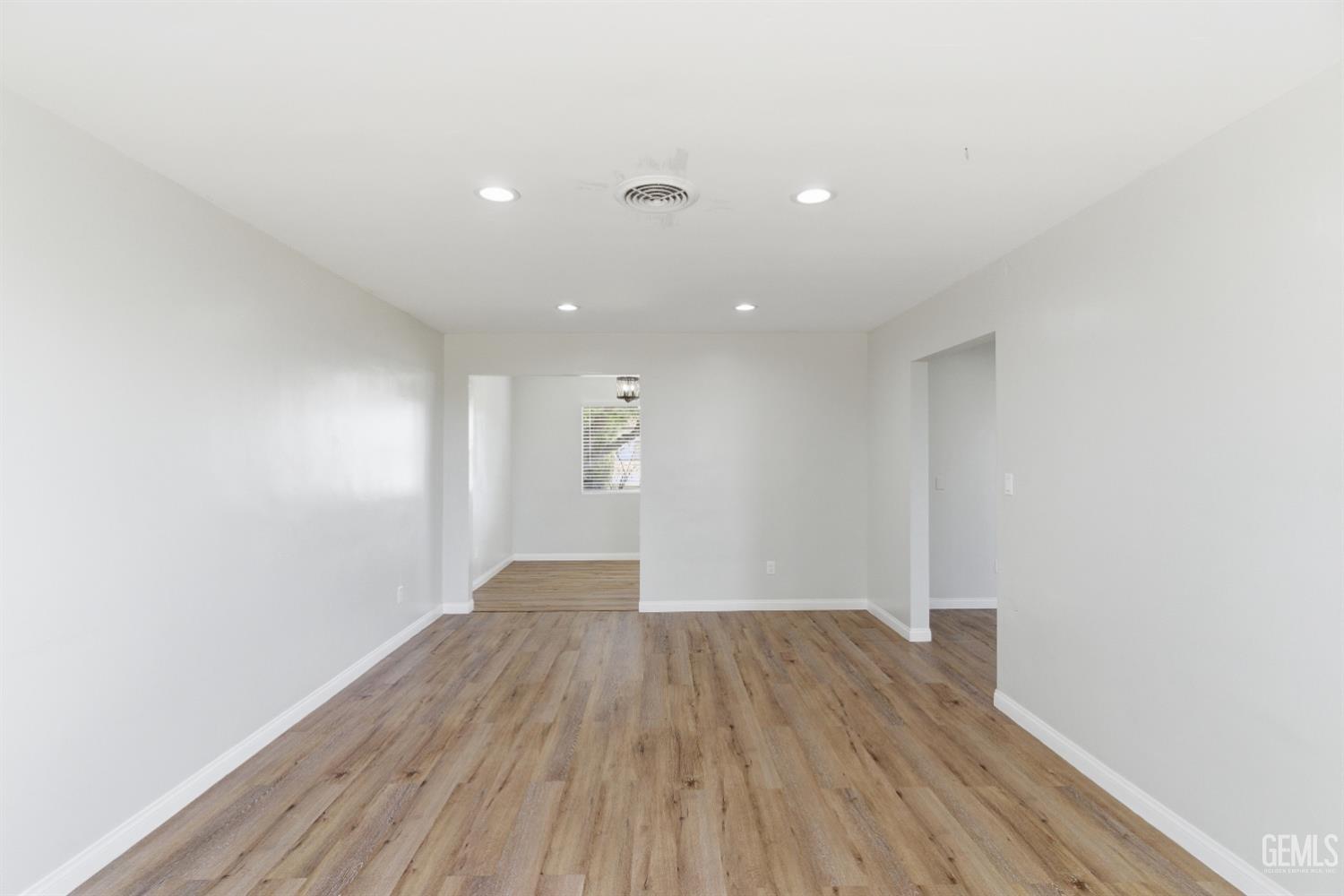 3104 La Casa Place — photo 9