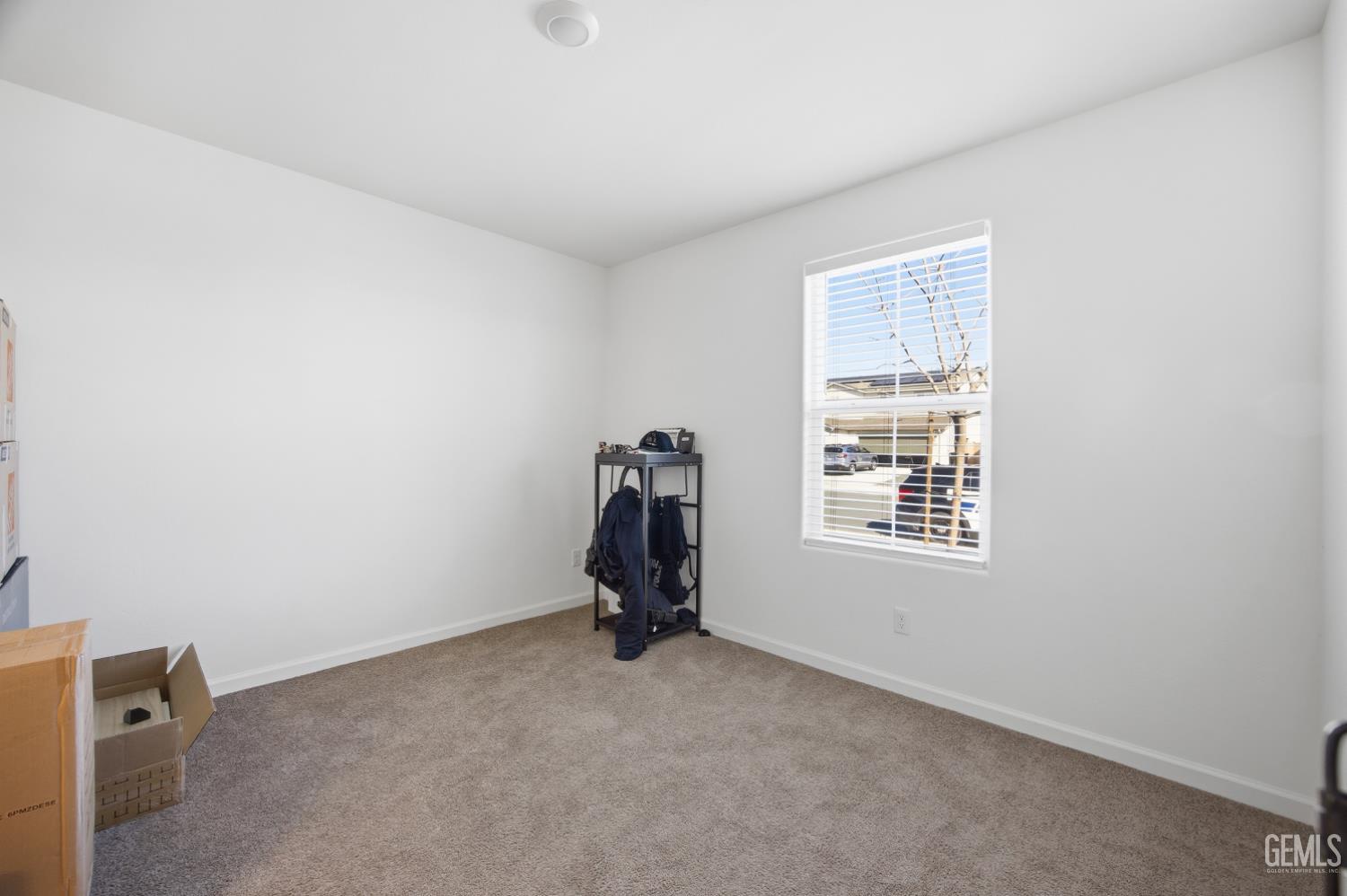 6003 Vespucci Avenue — photo 18