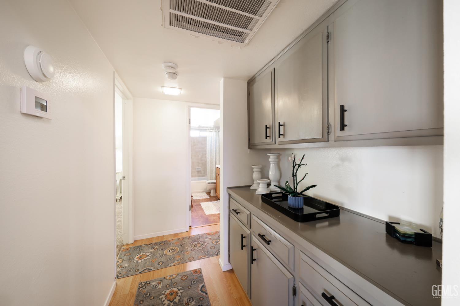 7134 Hanover Circle — photo 11