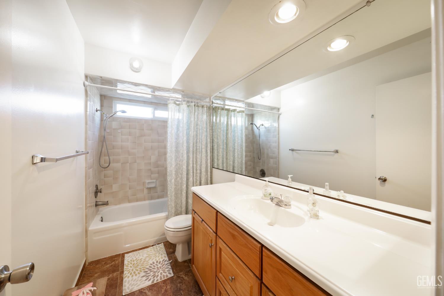 7134 Hanover Circle — photo 13
