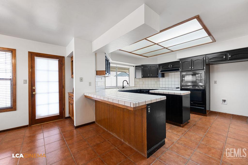 7712 Jensen Avenue — photo 6