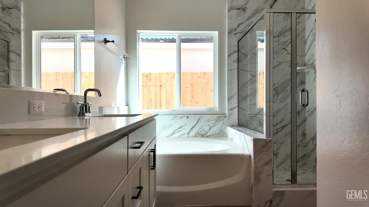10812 Tatuk Way — photo 14