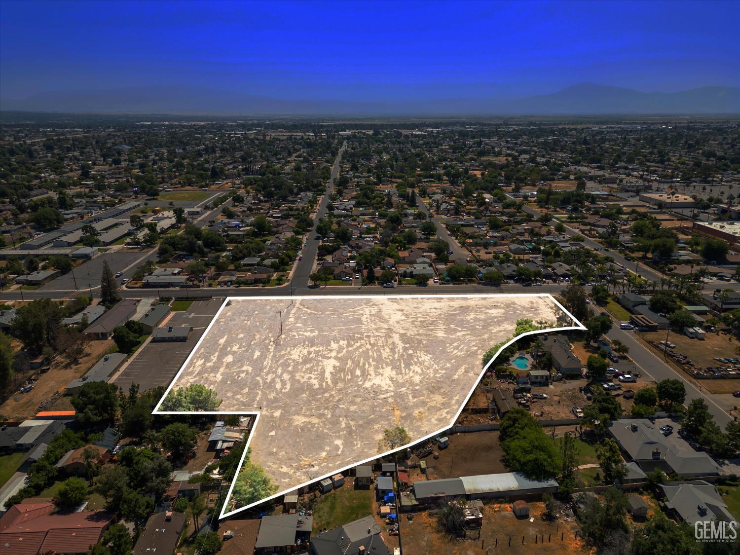 1101 Castro Lane — photo 4