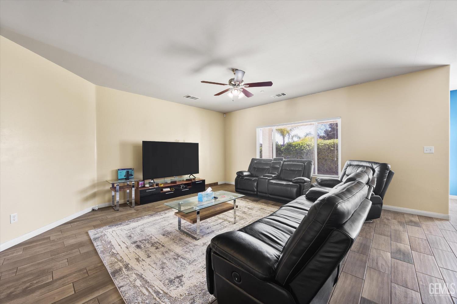 9313 Wolf River Avenue — photo 5