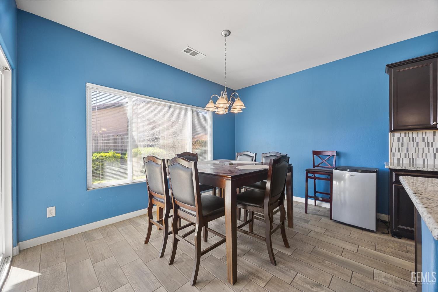9313 Wolf River Avenue — photo 11