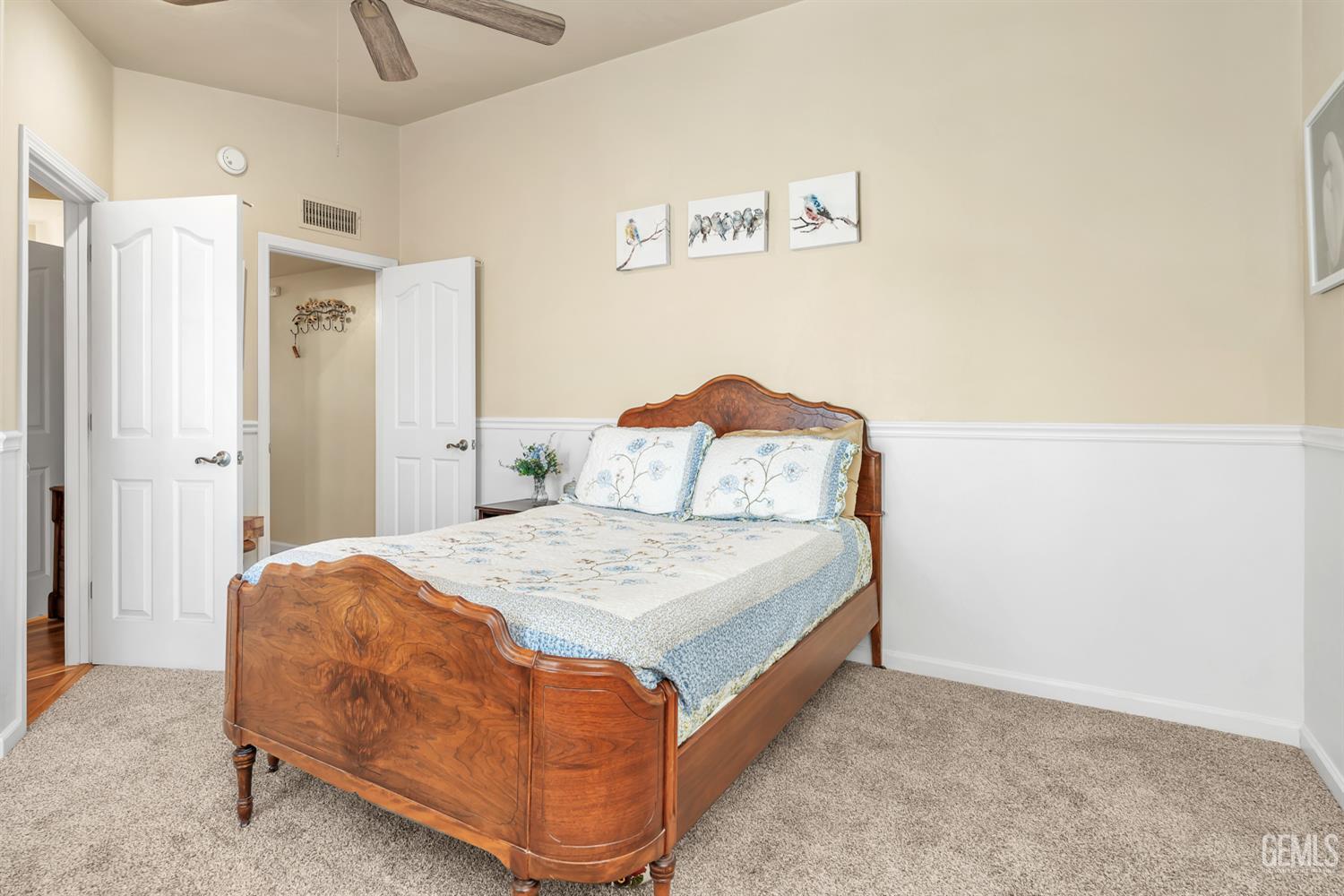 10115 Stenderup Avenue — photo 17