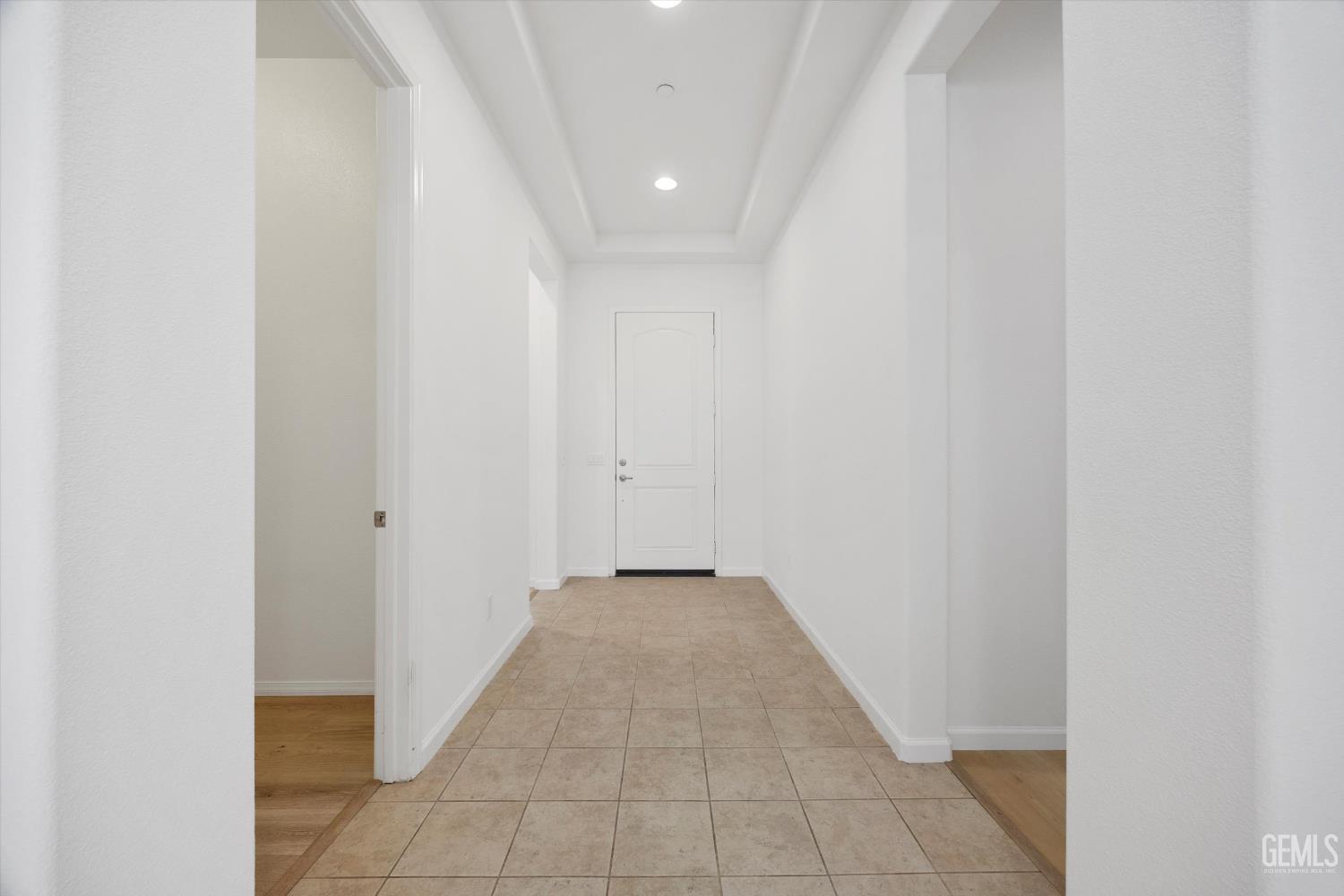 9702 Petersburg Place — photo 32