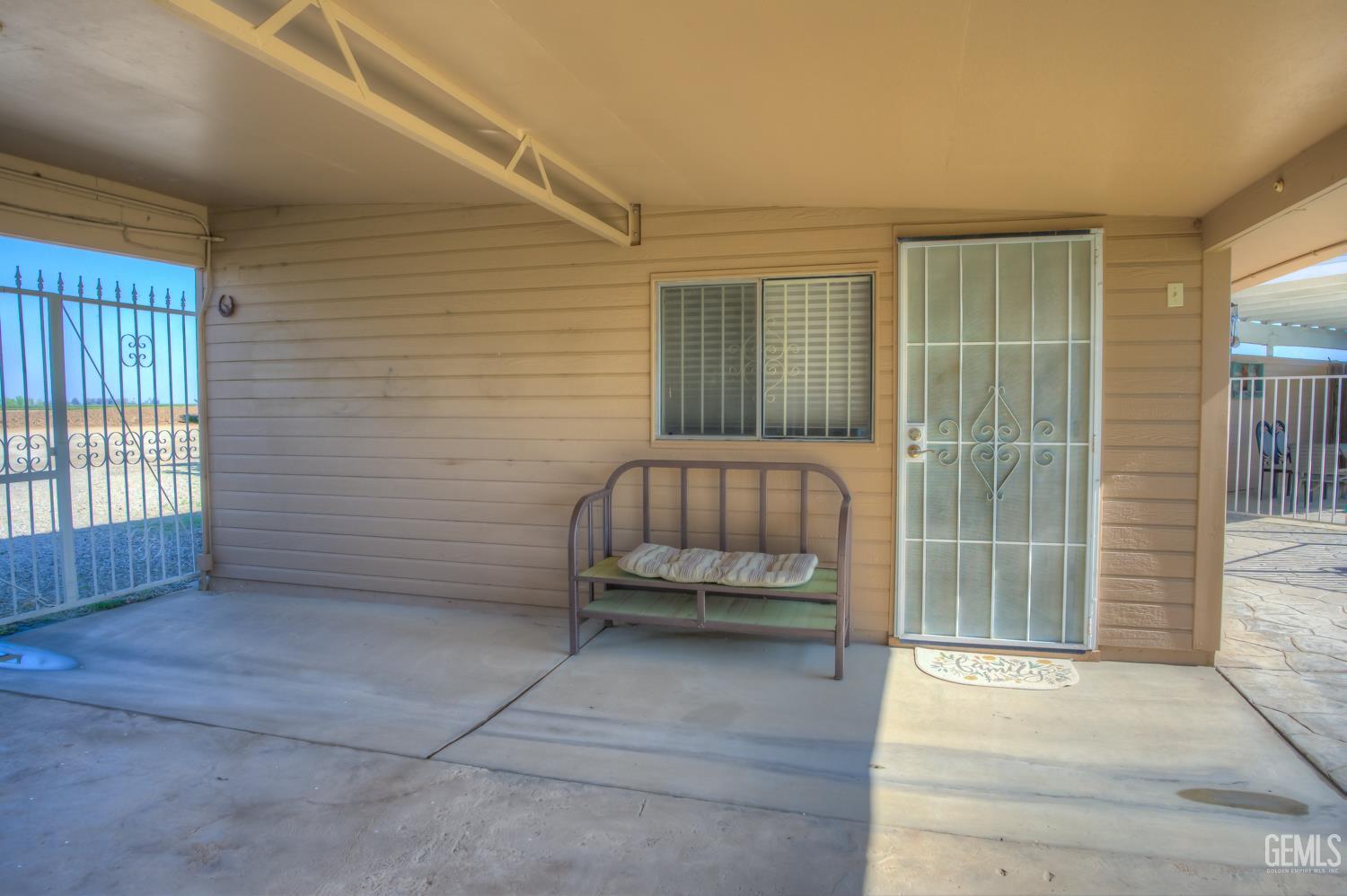 10115 Stenderup Avenue — photo 39