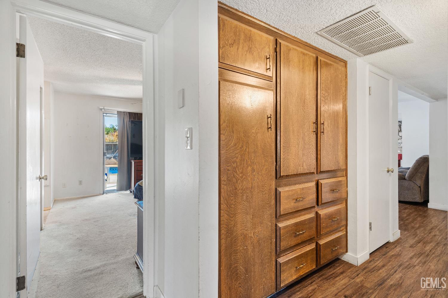 2304 Bladen Street — photo 5