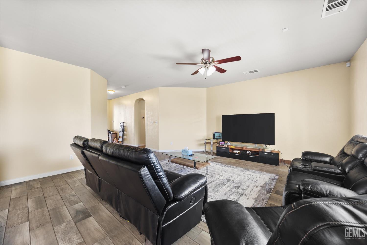 9313 Wolf River Avenue — photo 8