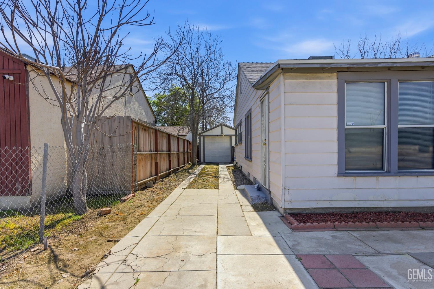 2901 California Avenue — photo 23