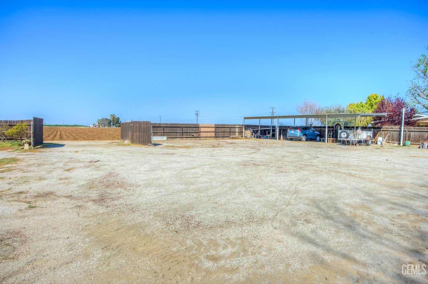 10115 Stenderup Avenue — photo 64