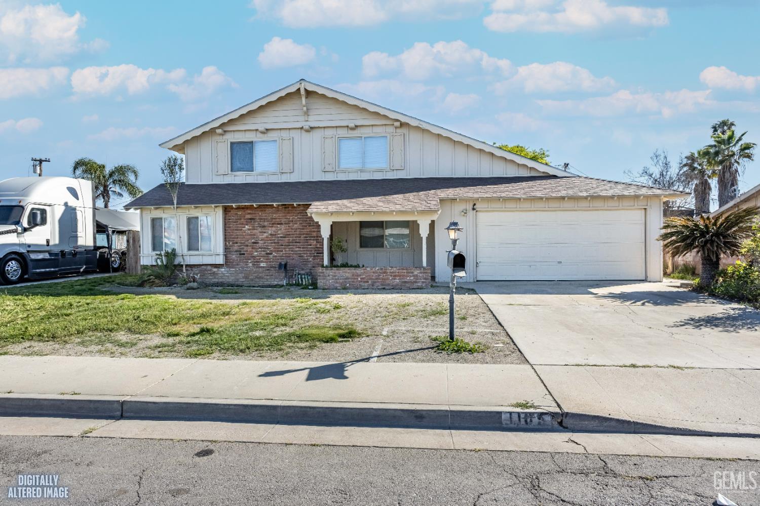 1105 Arena Way — photo 4