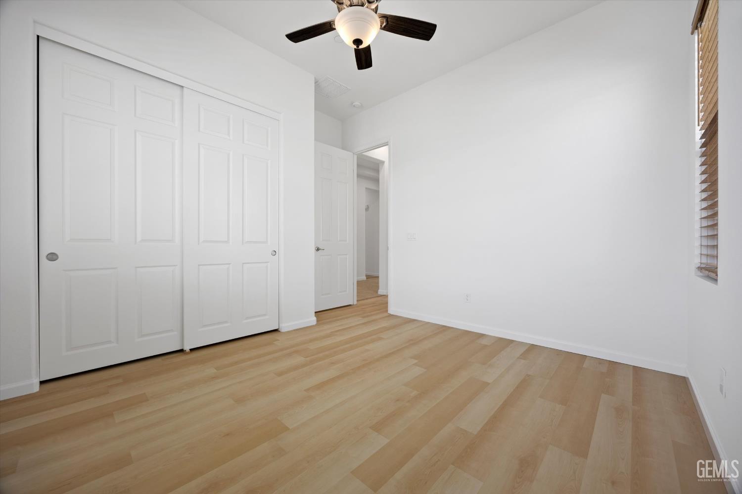 9702 Petersburg Place — photo 27