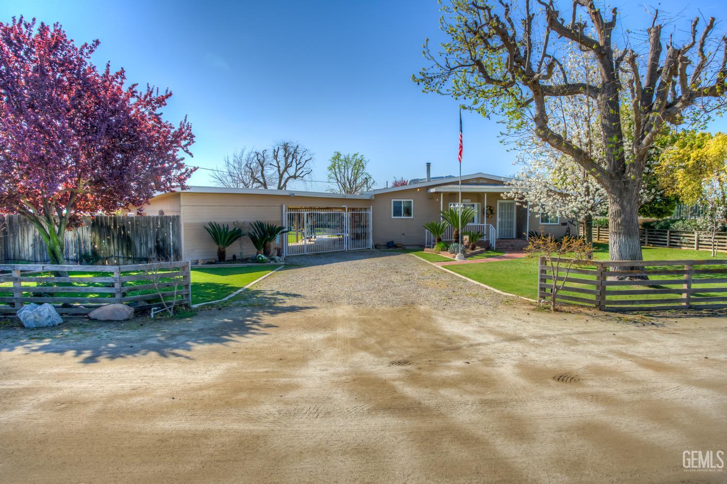 10115 Stenderup Avenue — photo 26