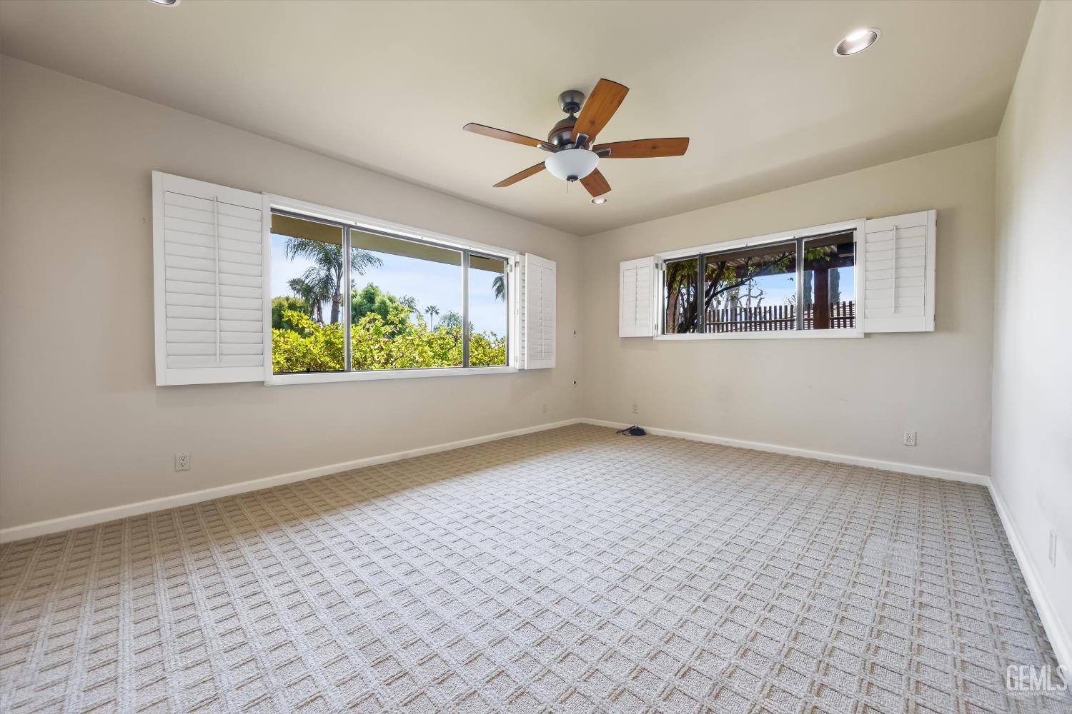 1812 Country Club Drive — photo 36
