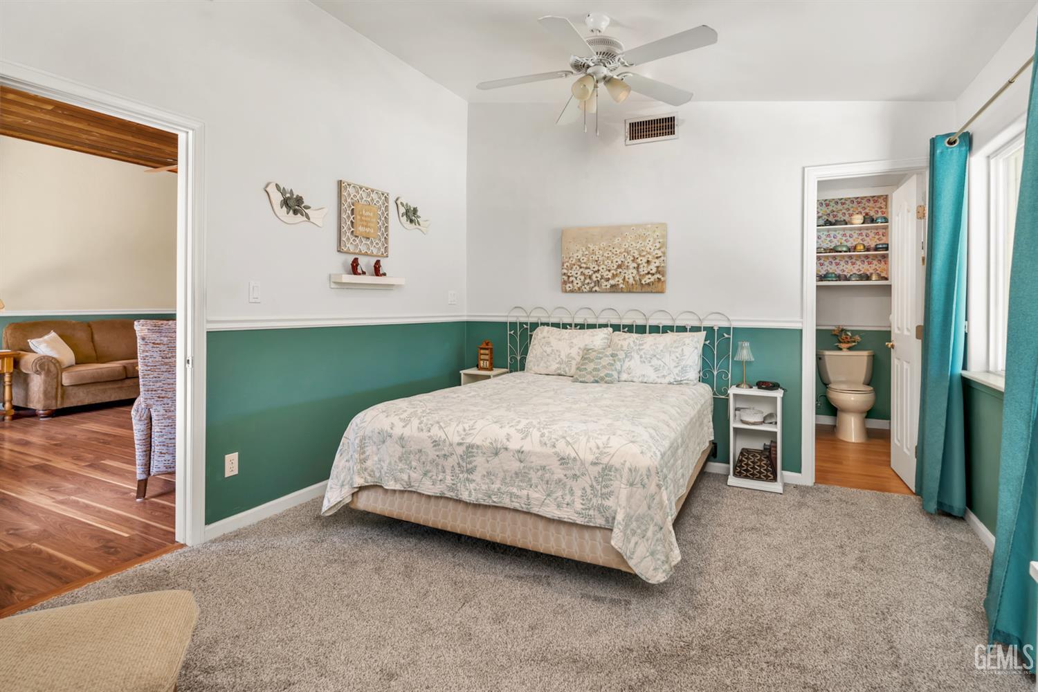 10115 Stenderup Avenue — photo 20
