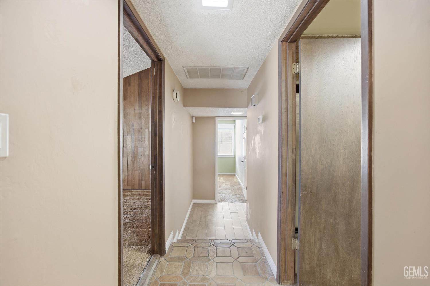 7700 Las Cruces Avenue — photo 40