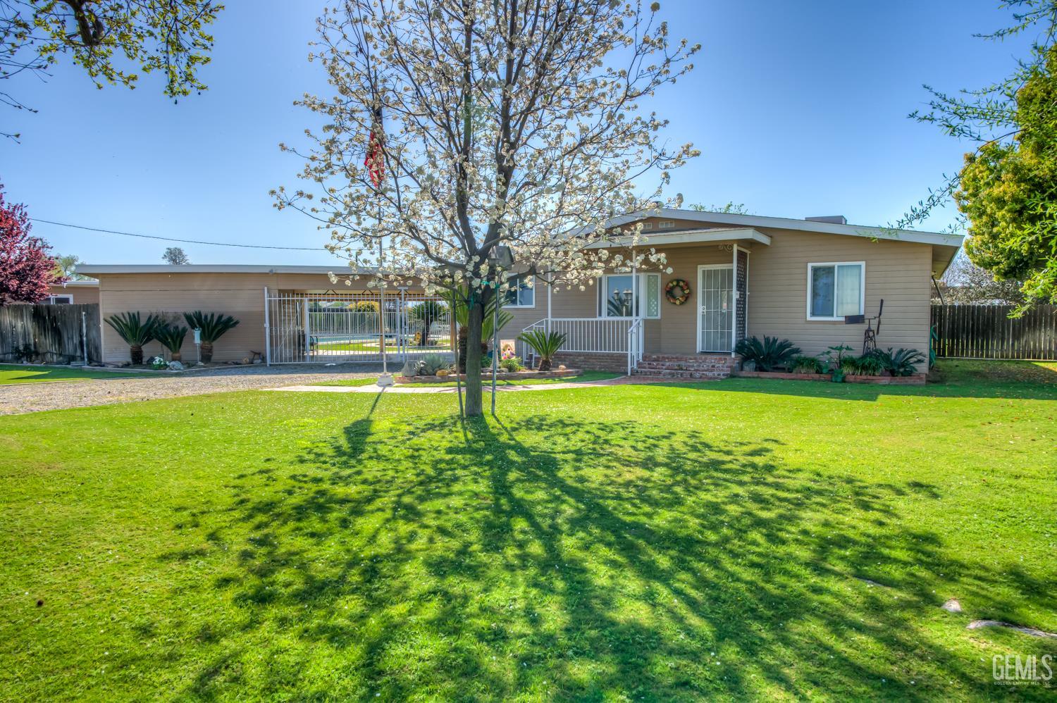 10115 Stenderup Avenue — photo 4
