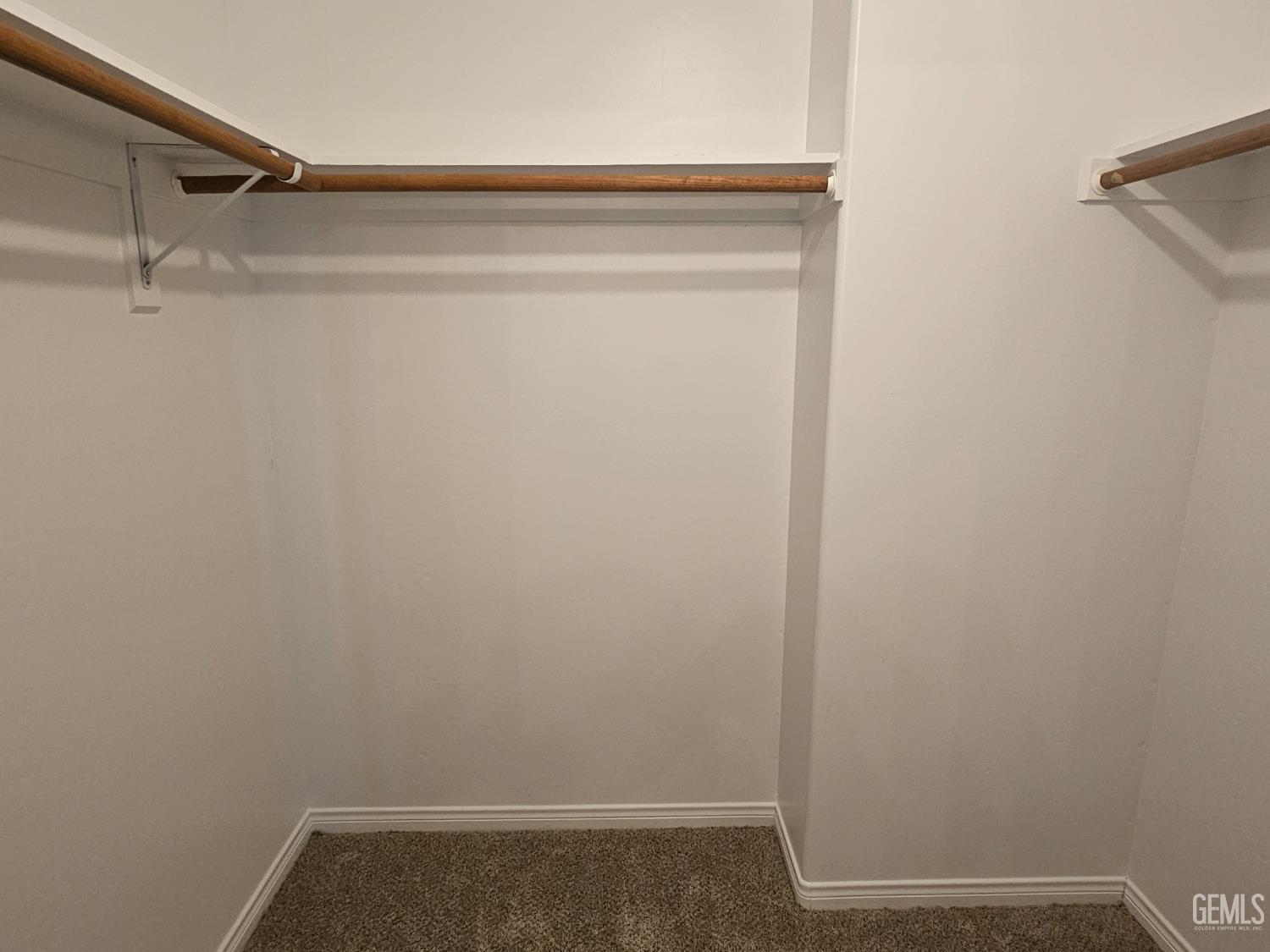 5226 San Mateo Drive — photo 16