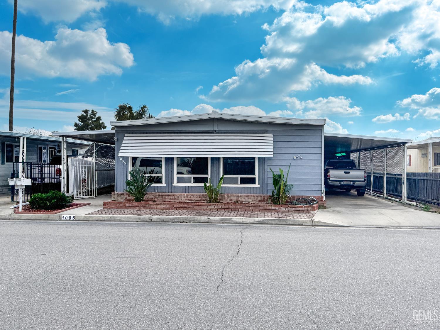 1005 Crown Avenue — photo 2