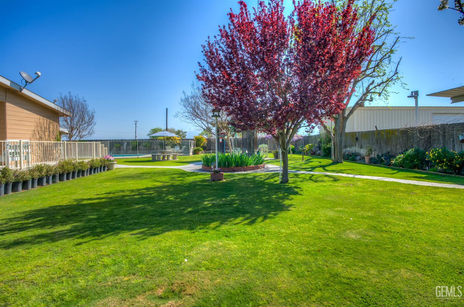 10115 Stenderup Avenue — photo 35