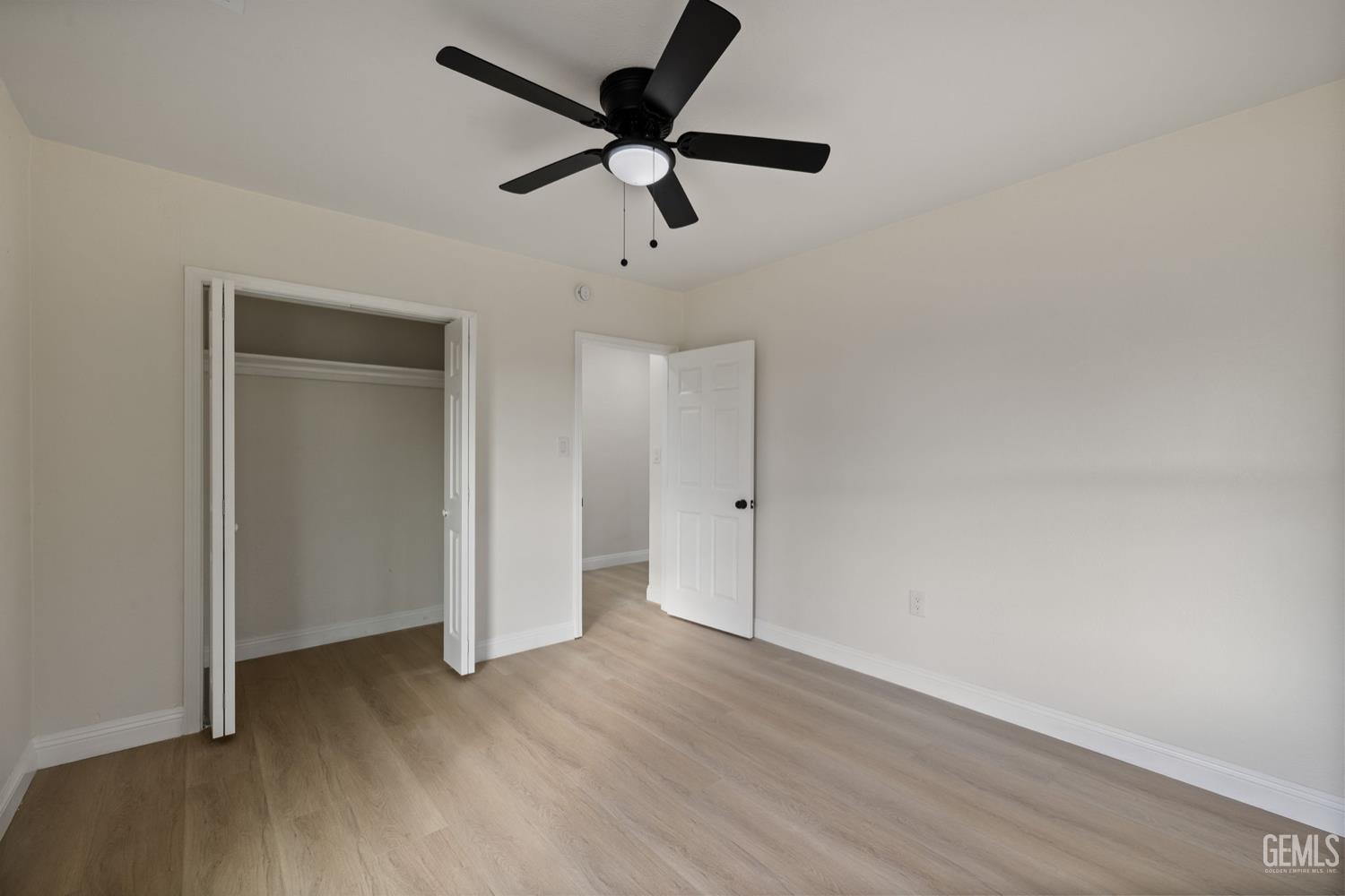215 8th Street, Bakersfield, CA 93304 — photo 29