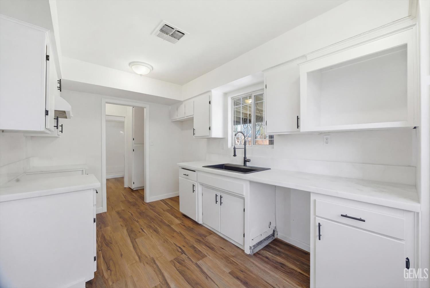 314 Monterey Street — photo 16