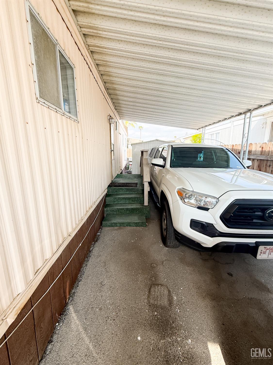 21 Fernwood Lane — photo 17