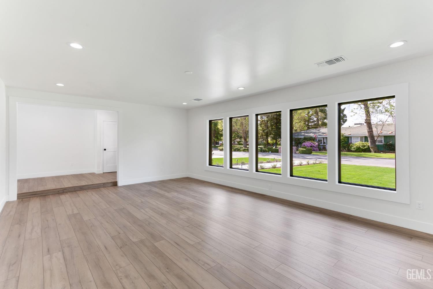 6600 Kane Way — photo 27