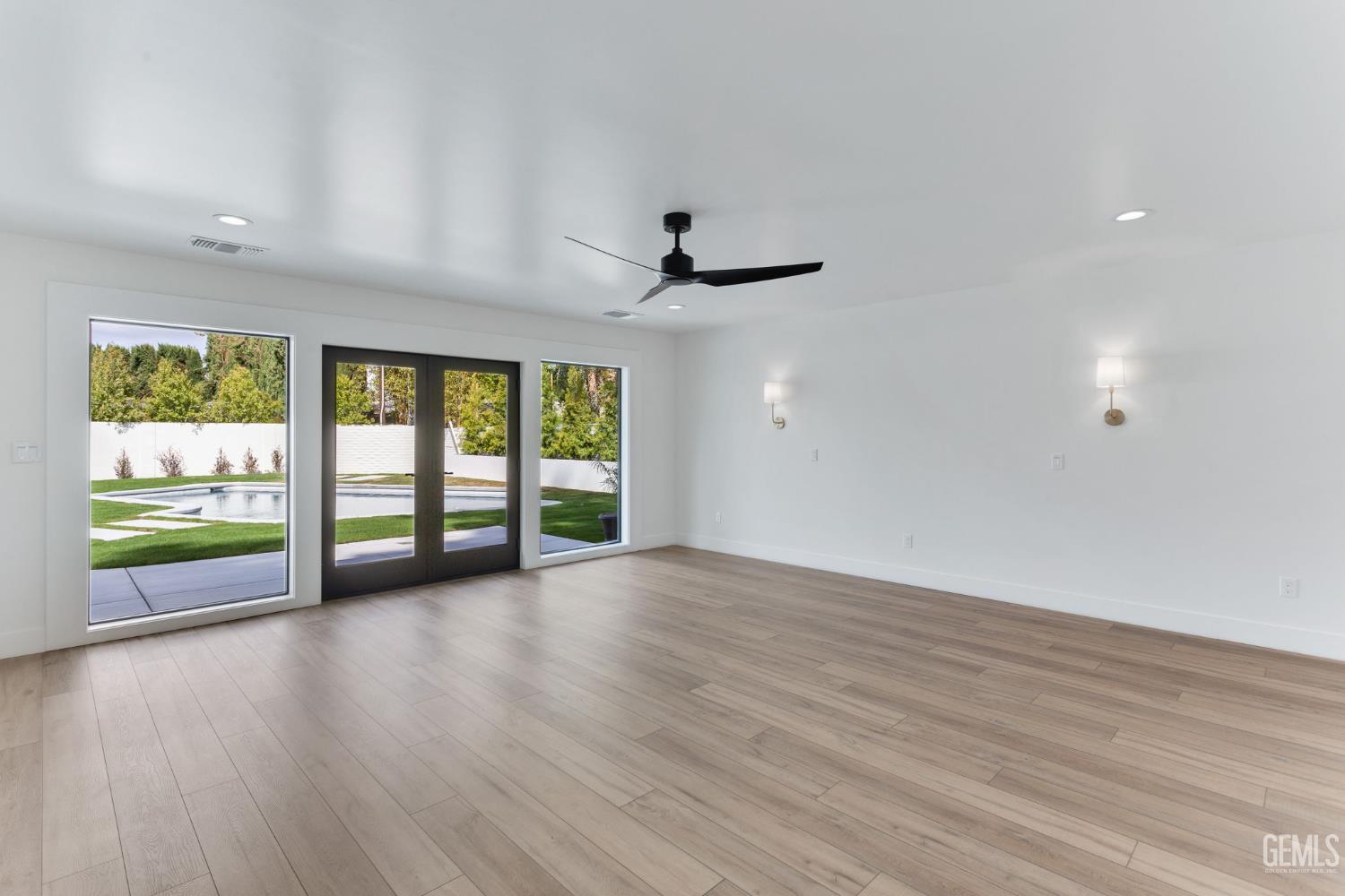 6600 Kane Way — photo 63