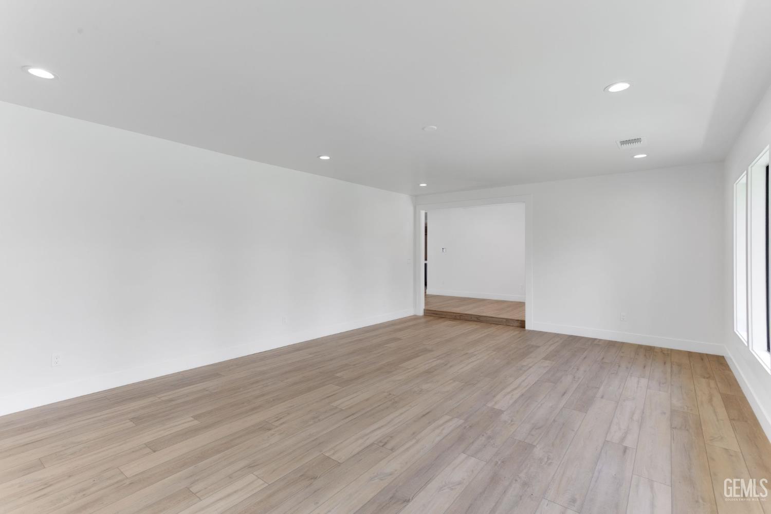6600 Kane Way — photo 29