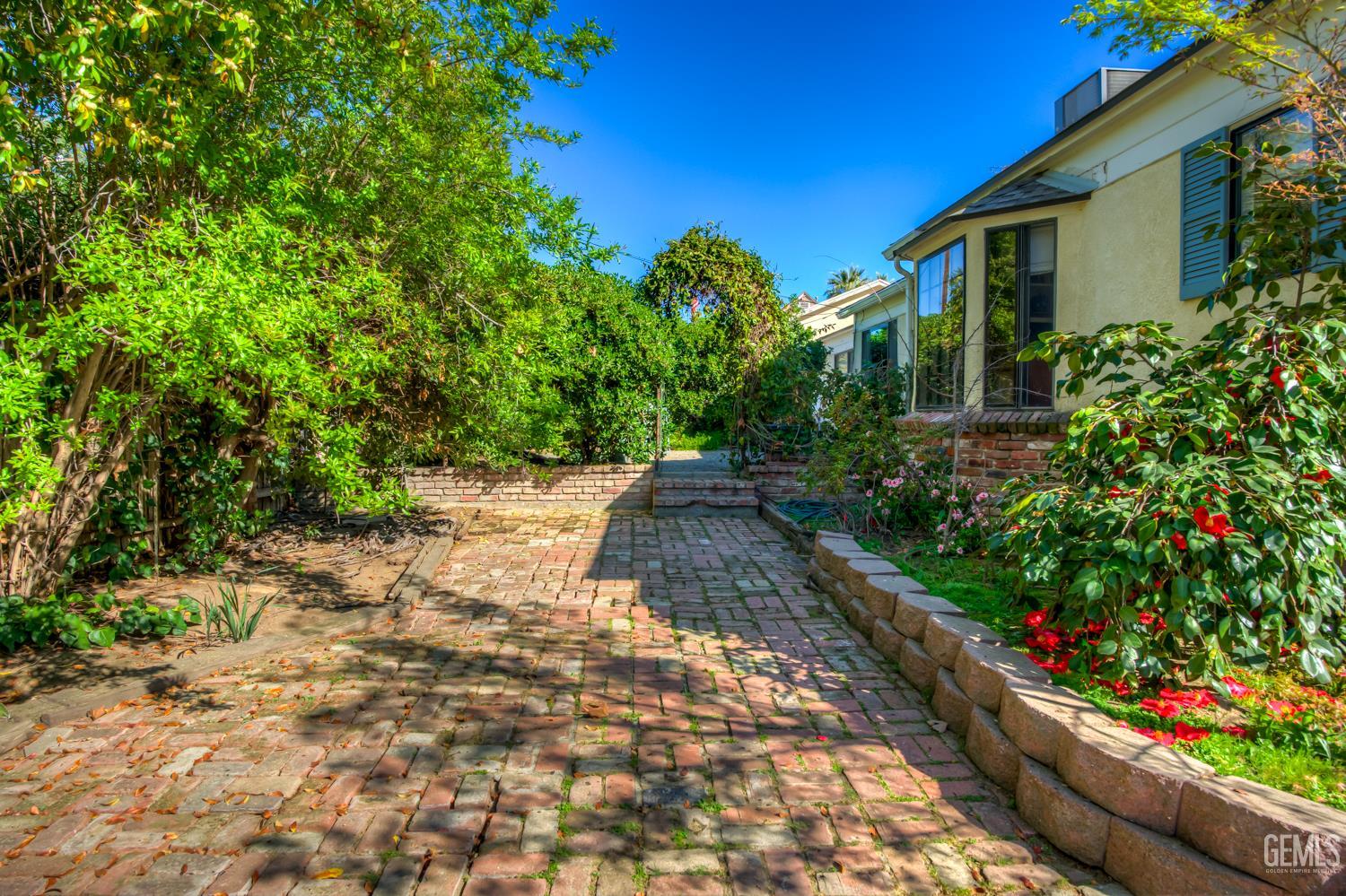 3003 Alta Vista Drive — photo 5