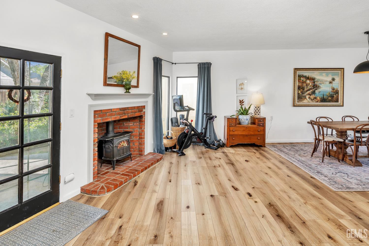 3003 Alta Vista Drive — photo 15