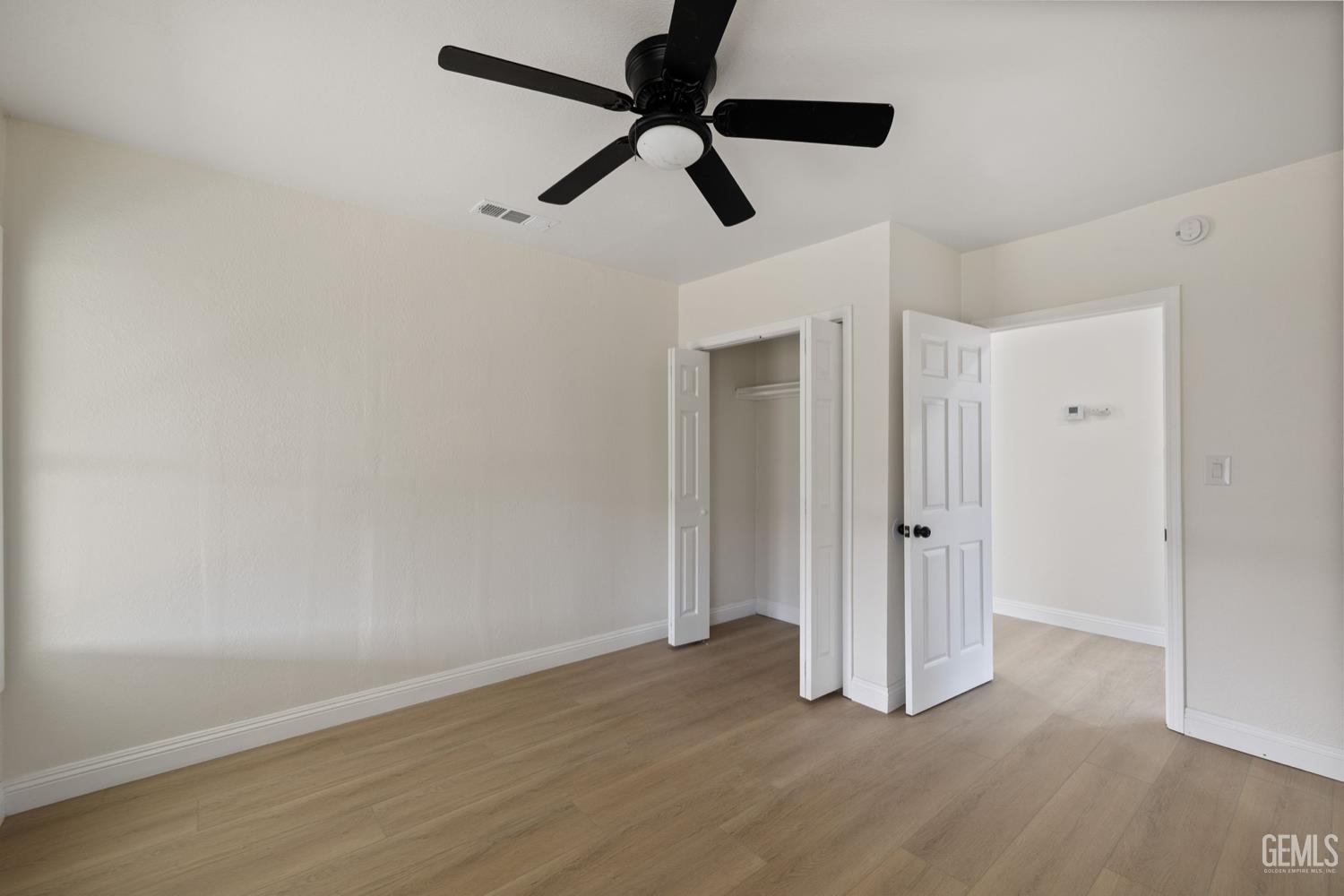 215 8th Street, Bakersfield, CA 93304 — photo 30