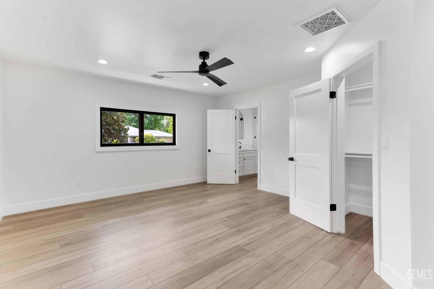 6600 Kane Way — photo 97
