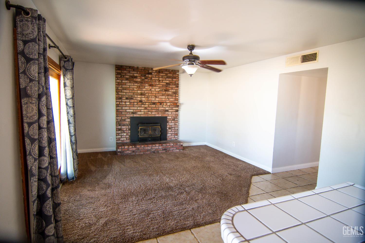 908 Roberts Lane — photo 15
