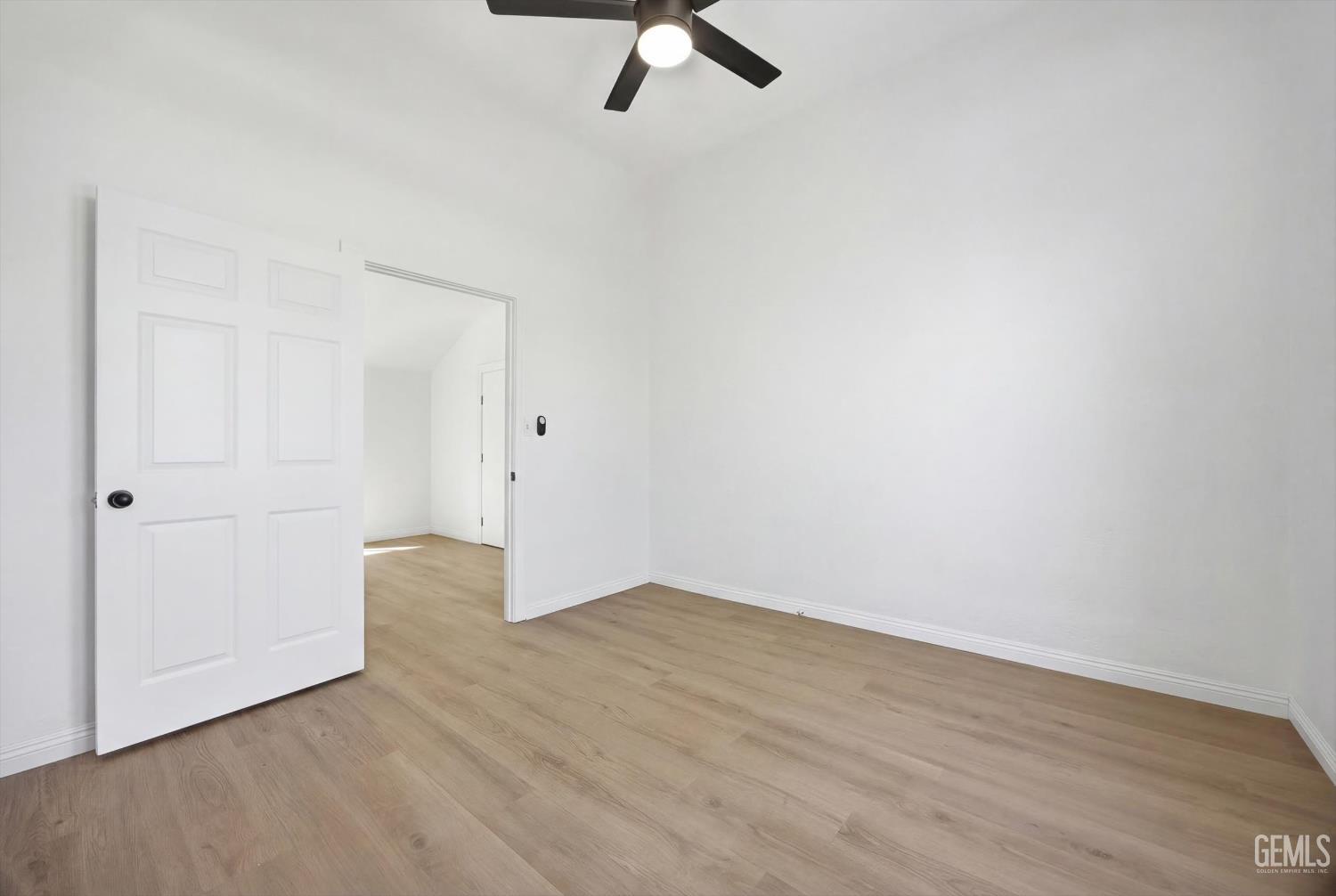 1615 Owens Street — photo 30
