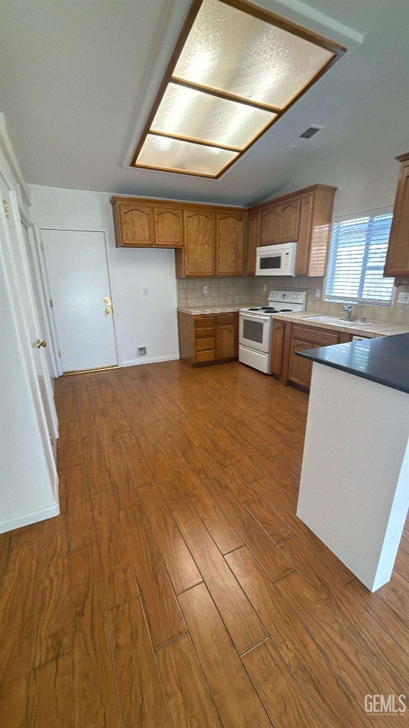 6013 Ragusa Lane — photo 9