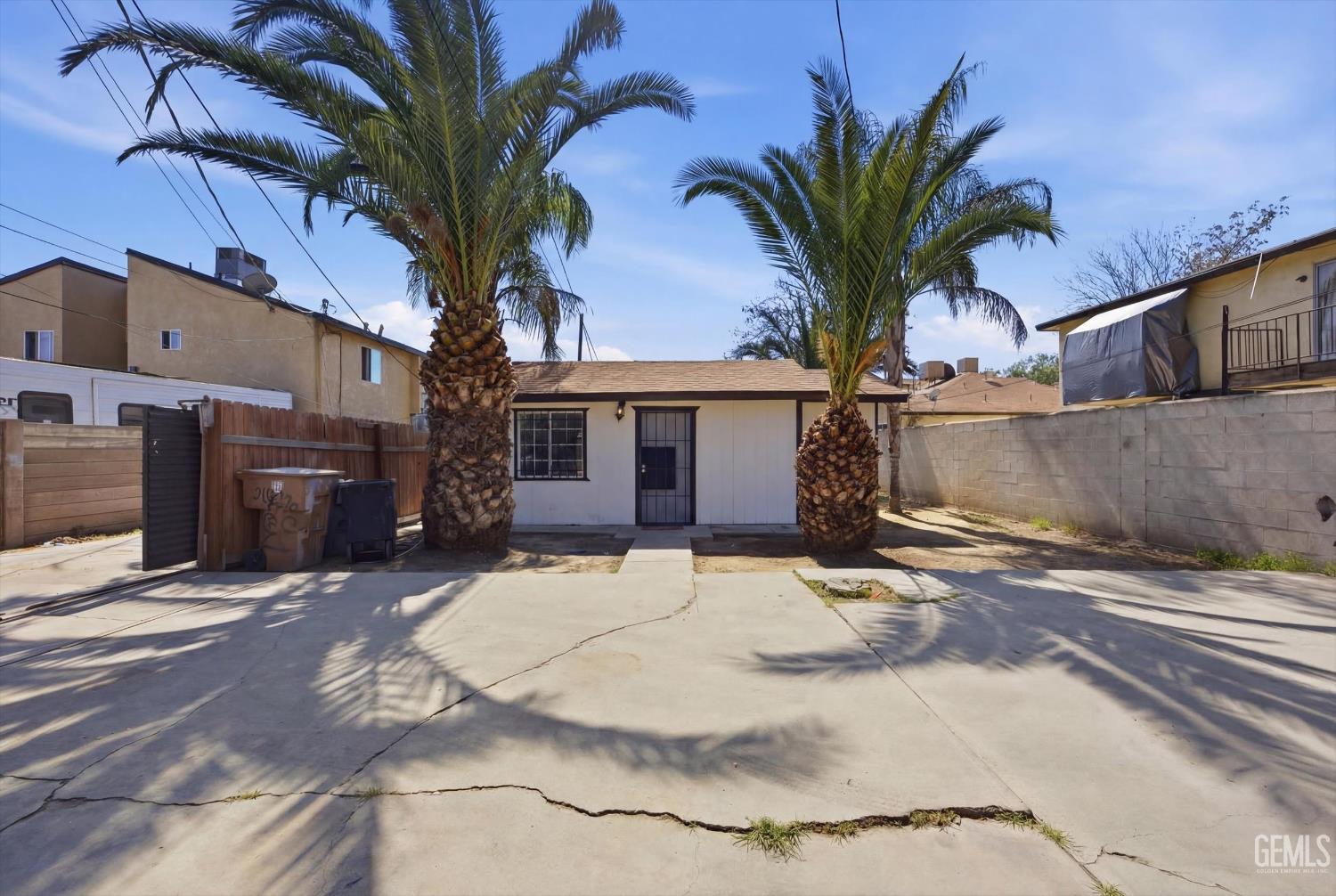 314 Monterey Street — photo 37