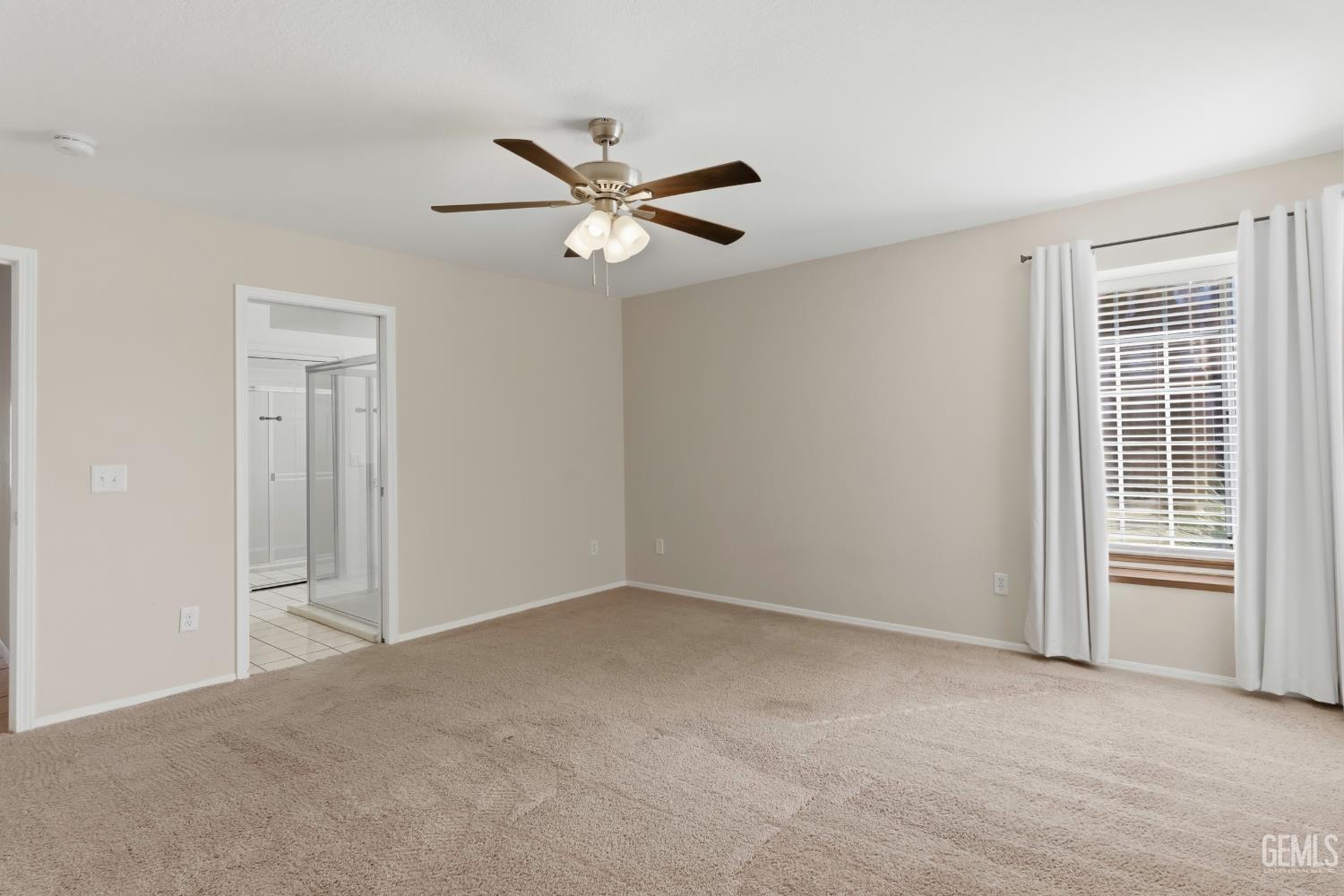 13904 Fremantle Court — photo 25